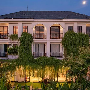 https://lime-villa.hotelsofhoian.com